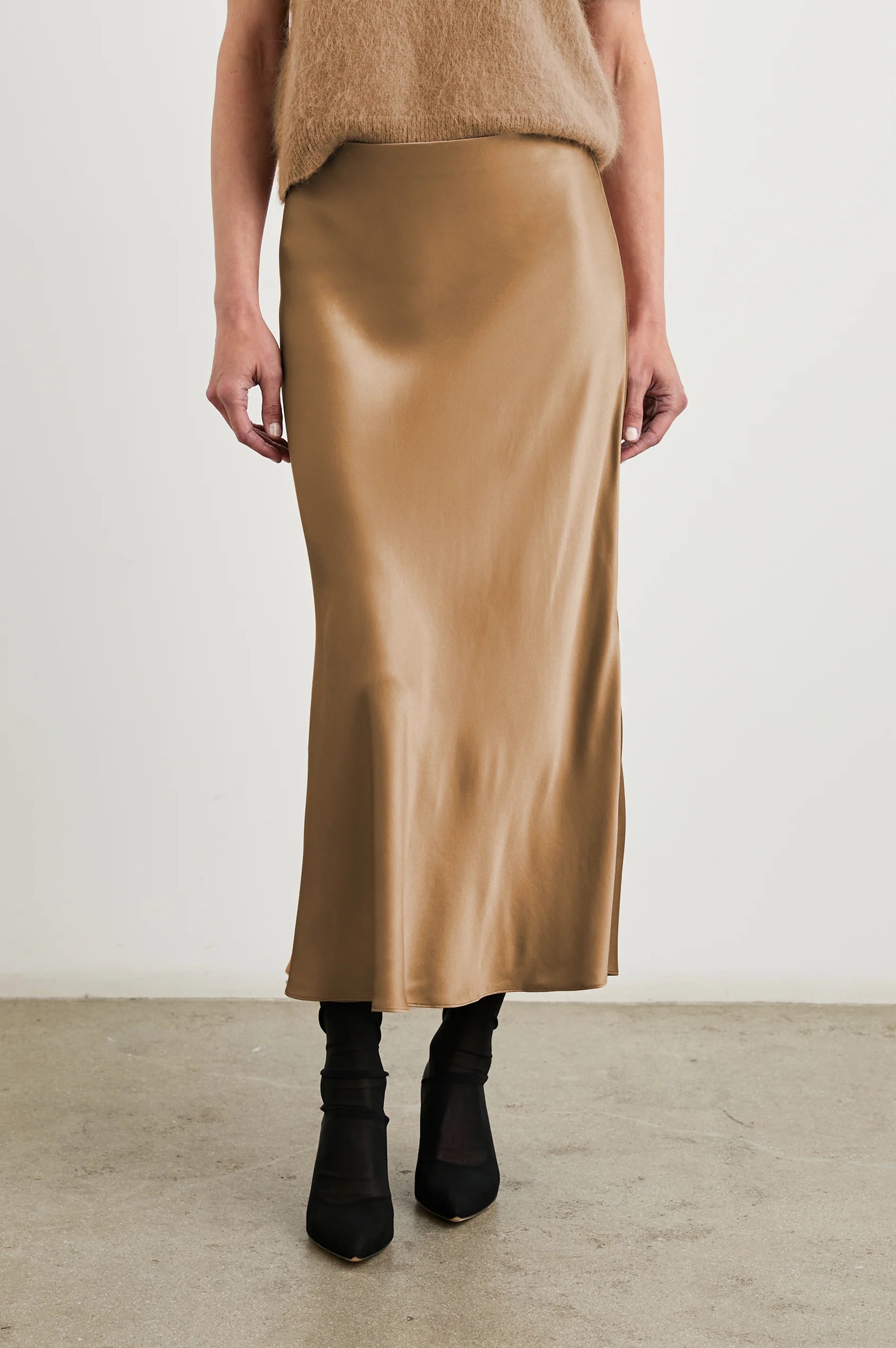 Anya Skirt ~ Camel Beach unclassified skirts