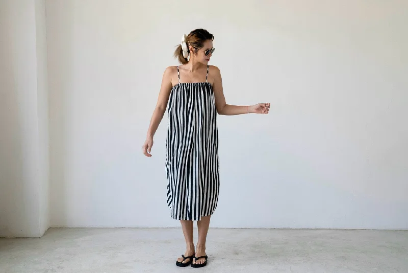 STRIPED SUMMER DRESS *LAST LAST ONE* High-end unclassified dresses